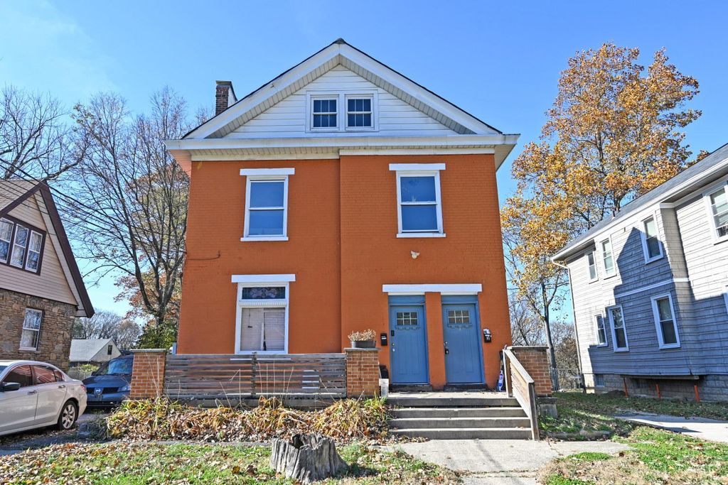 327 Crestline Avenue, Cincinnati, OH 45205