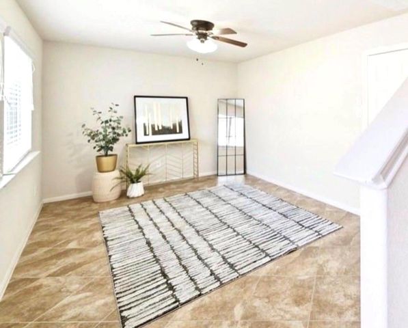 6363 Fairdale Lane L, Houston, TX 77057