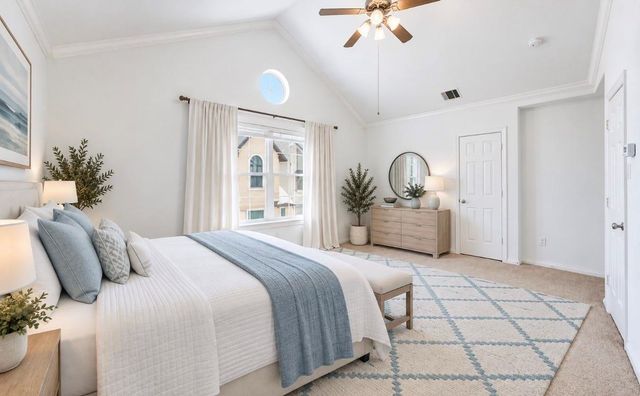 6363 Fairdale Lane L, Houston, TX 77057