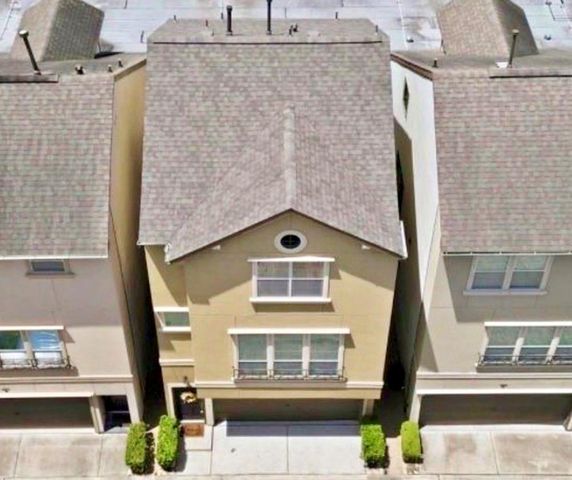 6363 Fairdale Lane L, Houston, TX 77057