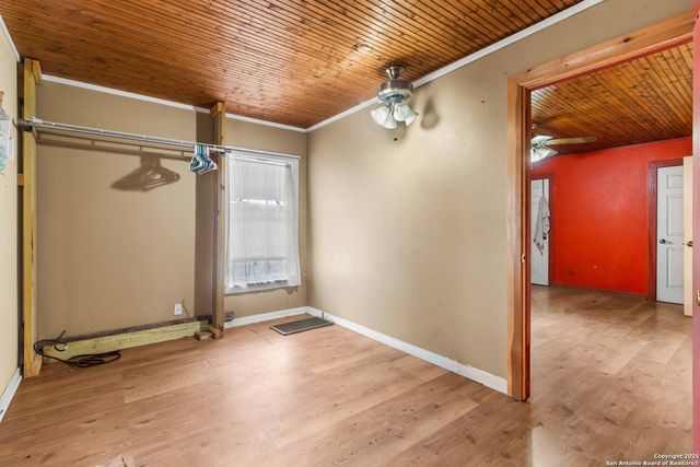 1350 Fm 538, Stockdale, TX 78160