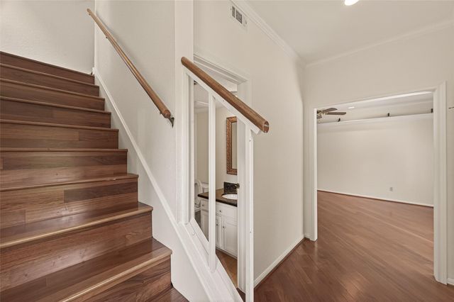 11711 Memorial Drive 659, Houston, TX 77024