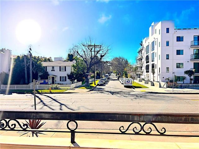 4466 Coldwater Canyon 101, Studio City, CA 91604