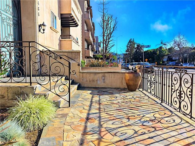 4466 Coldwater Canyon 101, Studio City, CA 91604