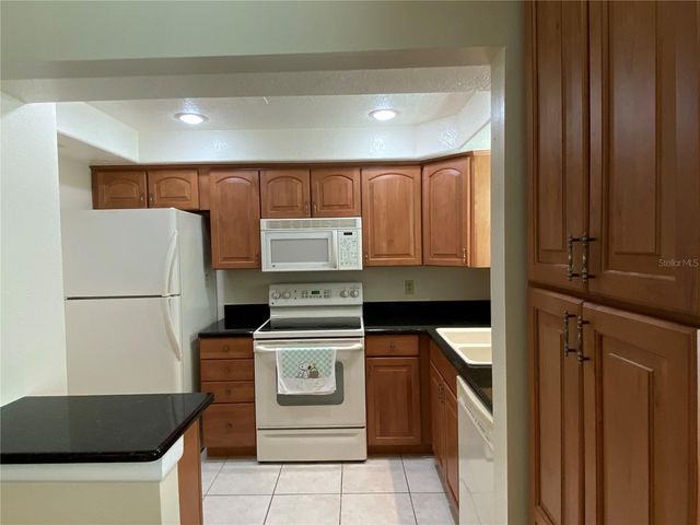 1500 GAY ROAD 18A, Winter Park, FL 32789