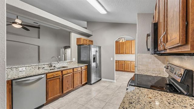 8435 ADELE ROAD, Lakeland, FL 33810