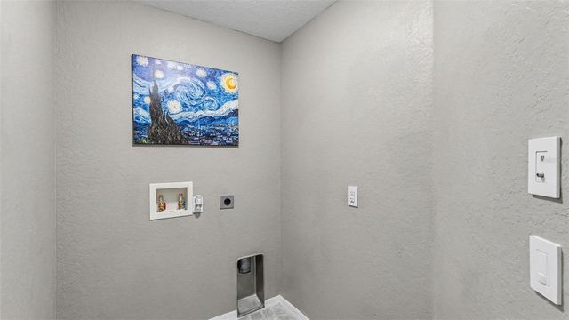 8435 ADELE ROAD, Lakeland, FL 33810