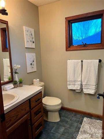 133 Ambria Drive, Waynesville, NC 28785