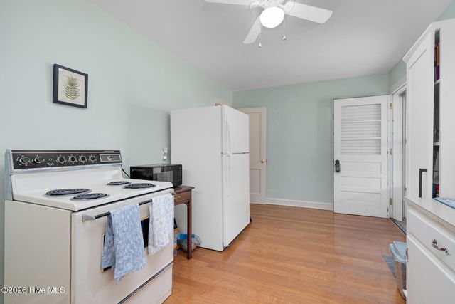 384 Snow Hill Street, Ayden, NC 28513