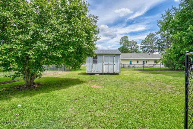 384 Snow Hill Street, Ayden, NC 28513