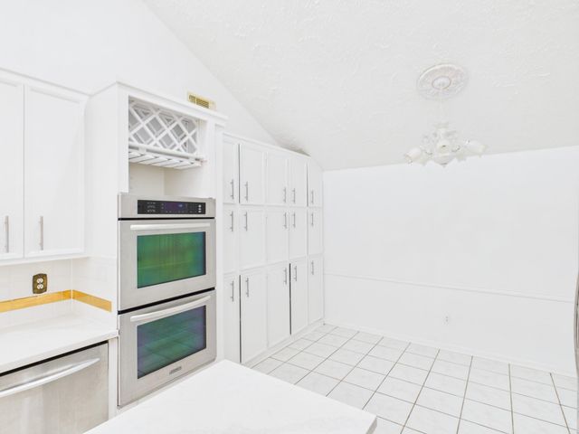 7611 Hopewell Lane, Houston, TX 77071