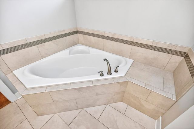 1105 Kittywood Ct, Murfreesboro, TN 37129