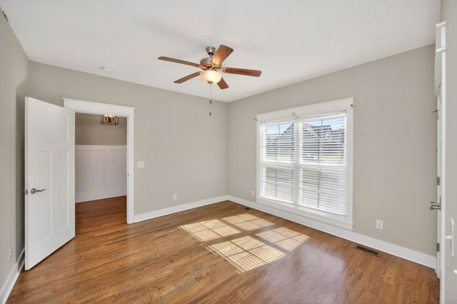 1105 Kittywood Ct, Murfreesboro, TN 37129