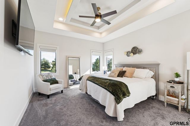 12511 Schirra Circle, Papillion, NE 68046