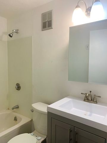 88 Broadway 9, Chelsea, MA 02150