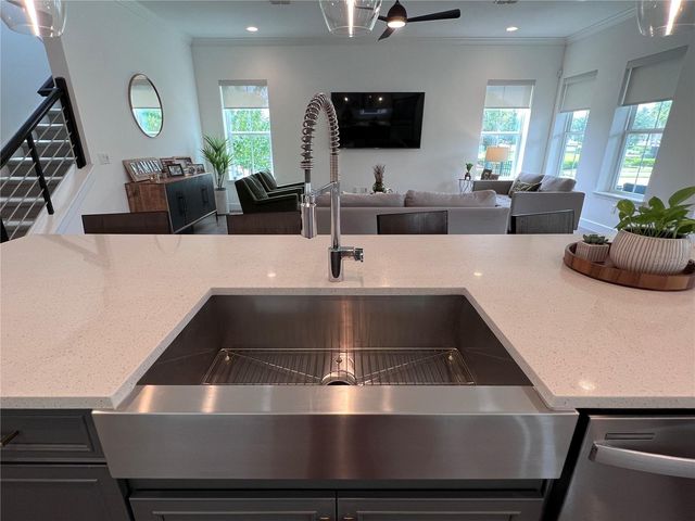7002 ARNOLDSON STREET, Orlando, FL 32827