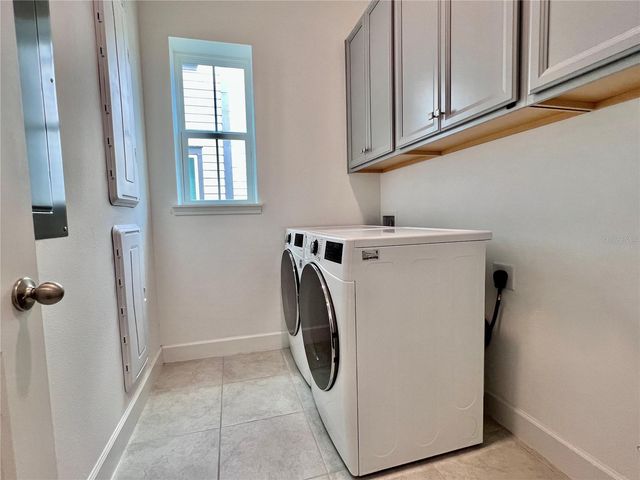 7002 ARNOLDSON STREET, Orlando, FL 32827
