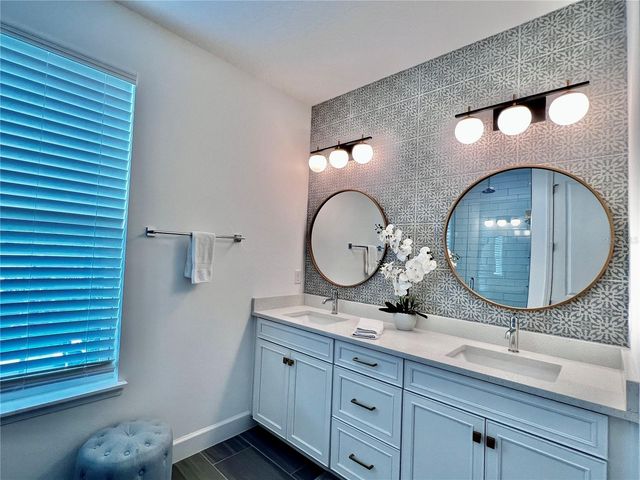 7002 ARNOLDSON STREET, Orlando, FL 32827