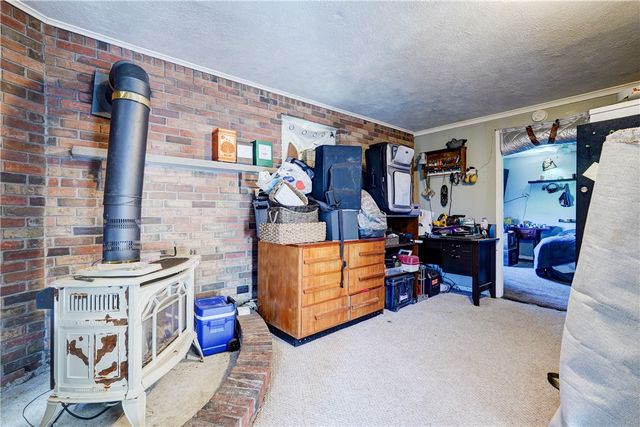 1084 Lawrence Road, Clarkson, NY 14468