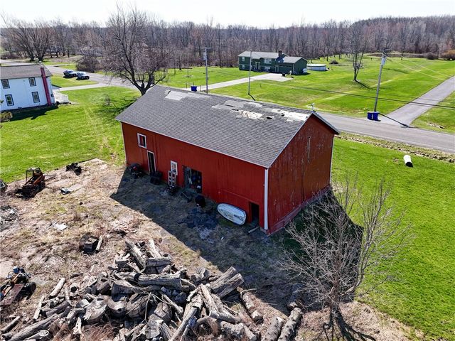 1084 Lawrence Road, Clarkson, NY 14468