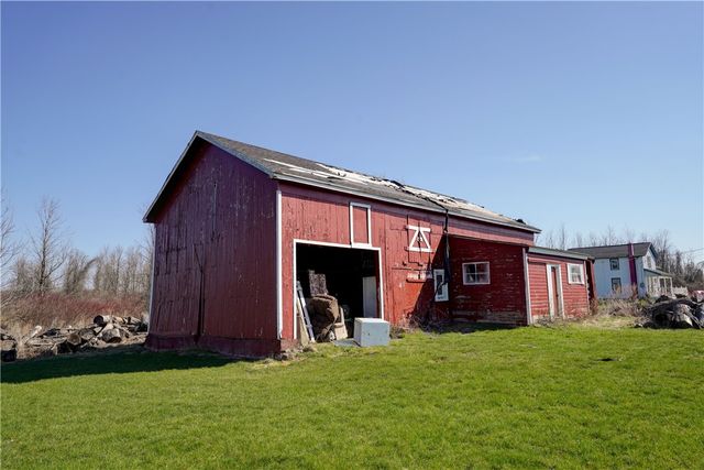 1084 Lawrence Road, Clarkson, NY 14468