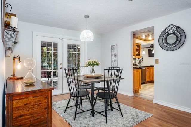 509 LAKEVIEW DRIVE, Oldsmar, FL 34677