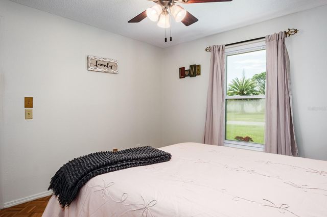 509 LAKEVIEW DRIVE, Oldsmar, FL 34677