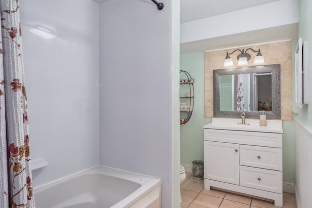 509 LAKEVIEW DRIVE, Oldsmar, FL 34677