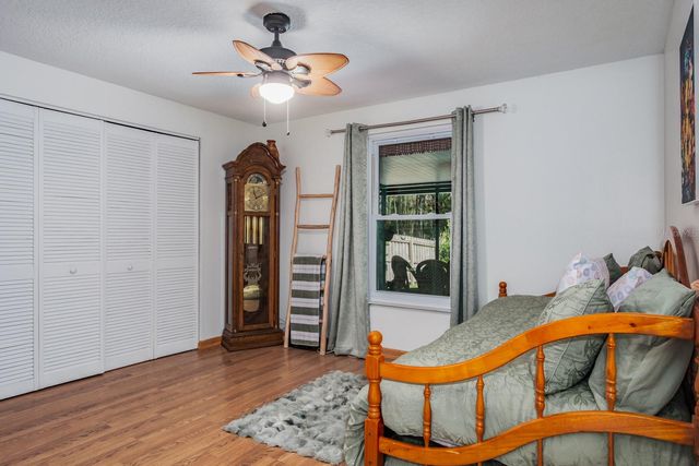 509 LAKEVIEW DRIVE, Oldsmar, FL 34677