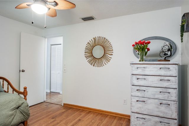 509 LAKEVIEW DRIVE, Oldsmar, FL 34677