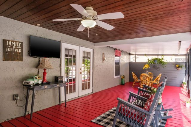 509 LAKEVIEW DRIVE, Oldsmar, FL 34677