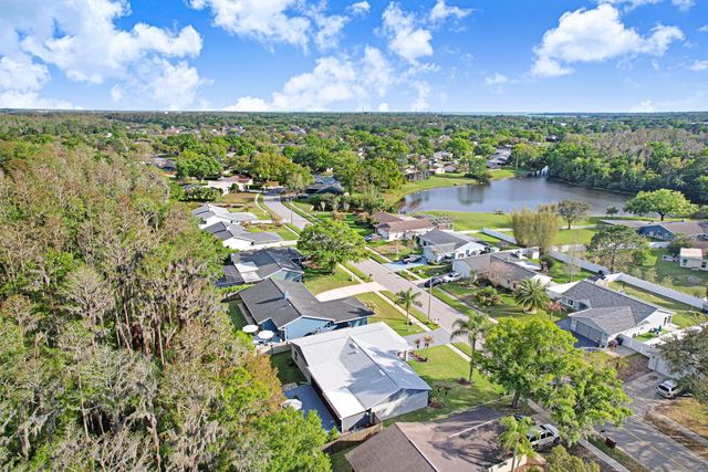 509 LAKEVIEW DRIVE, Oldsmar, FL 34677