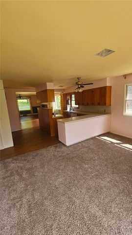 702 W Newman Avenue, Harrison, AR 72601