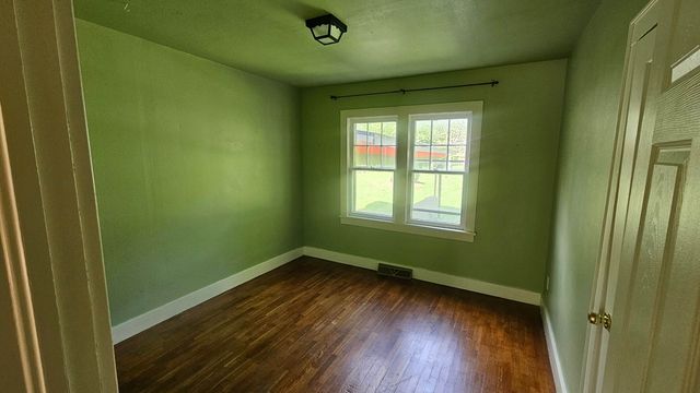 702 W Newman Avenue, Harrison, AR 72601