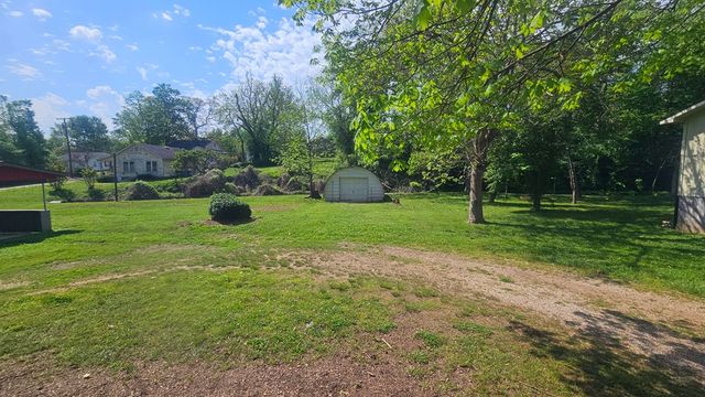 702 W Newman Avenue, Harrison, AR 72601