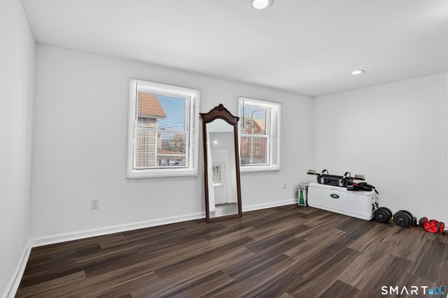 720 Baldwin Street, Waterbury, CT 06706