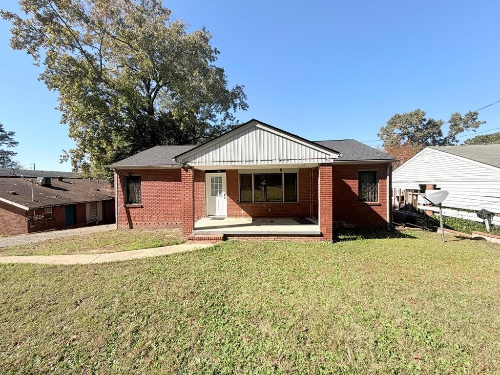 27 Ticknor Drive, Columbus, GA 31903