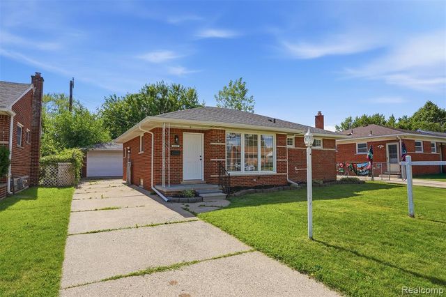 8585 Dixie Lane, Dearborn Heights, MI 48127