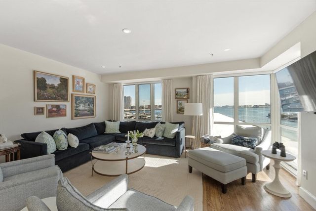 197 Eighth St 307, Boston, MA 02129