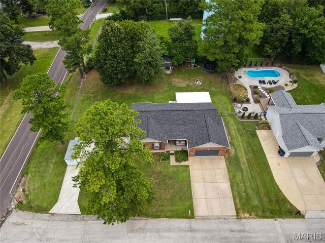 4483 Mockingbird Lane, Hillsboro, MO 63050