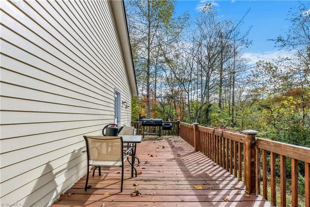 823 Queens NW Street, Lenoir, NC 28645