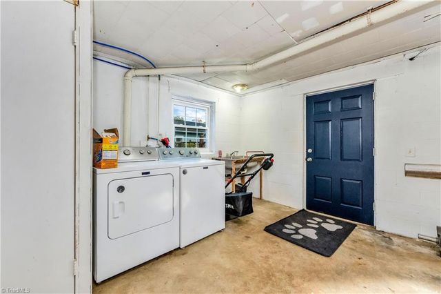 823 Queens NW Street, Lenoir, NC 28645