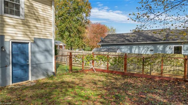 823 Queens NW Street, Lenoir, NC 28645