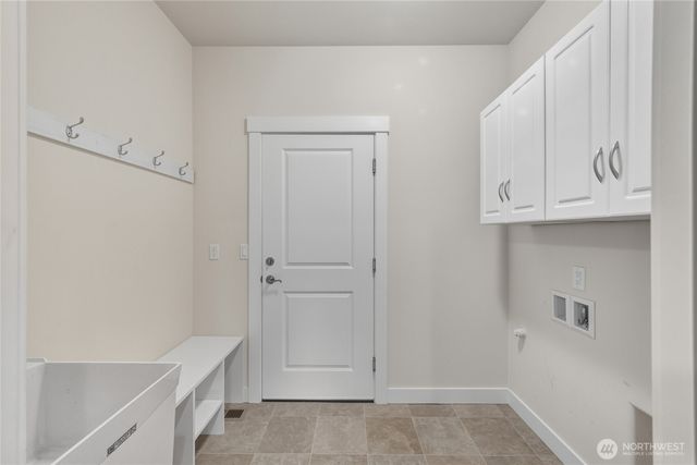 1166 Creekwood Lane, Bellingham, WA 98229