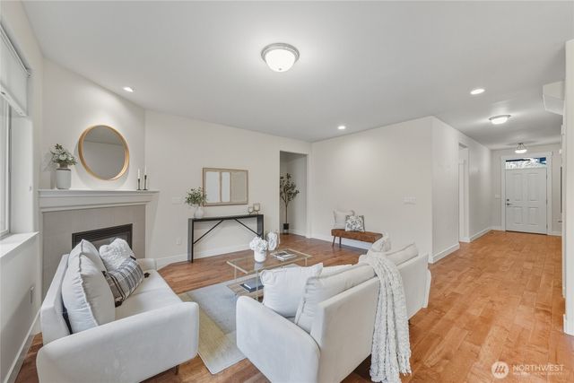 1166 Creekwood Lane, Bellingham, WA 98229