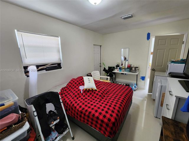 721 NW 33rd Avenue, Lauderhill, FL 33311