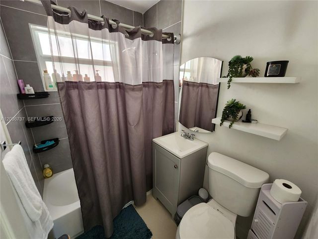 721 NW 33rd Avenue, Lauderhill, FL 33311