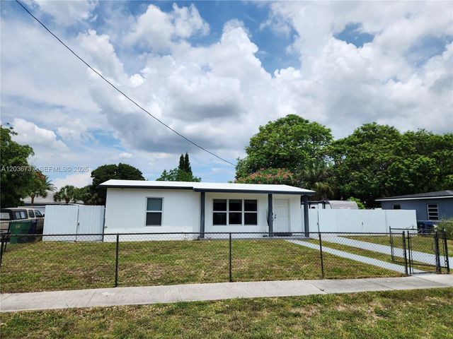 721 NW 33rd Avenue, Lauderhill, FL 33311