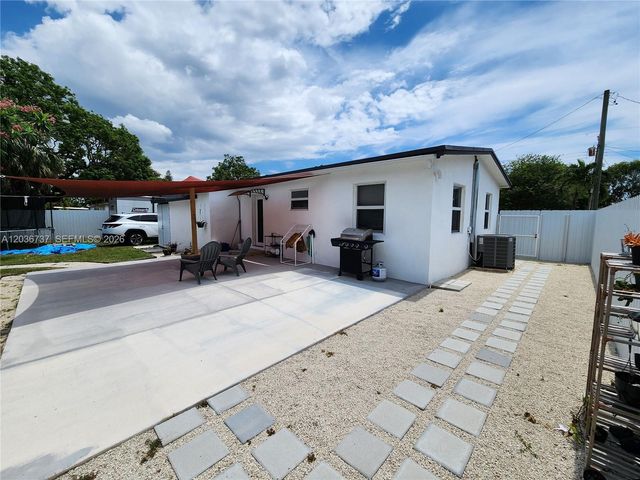 721 NW 33rd Avenue, Lauderhill, FL 33311