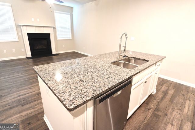 2537 Centennial Place, South Fulton, GA 30349